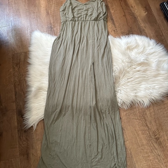 LULU’S Watch The Sunset Washed Olive Green Maxi Dress - Picture 3 of 4